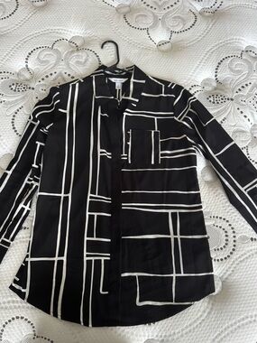 Nine West Black and White Geometric Shirt Jacket